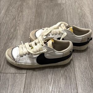 Women’s Nike White and Black Blazer Low size 7.5